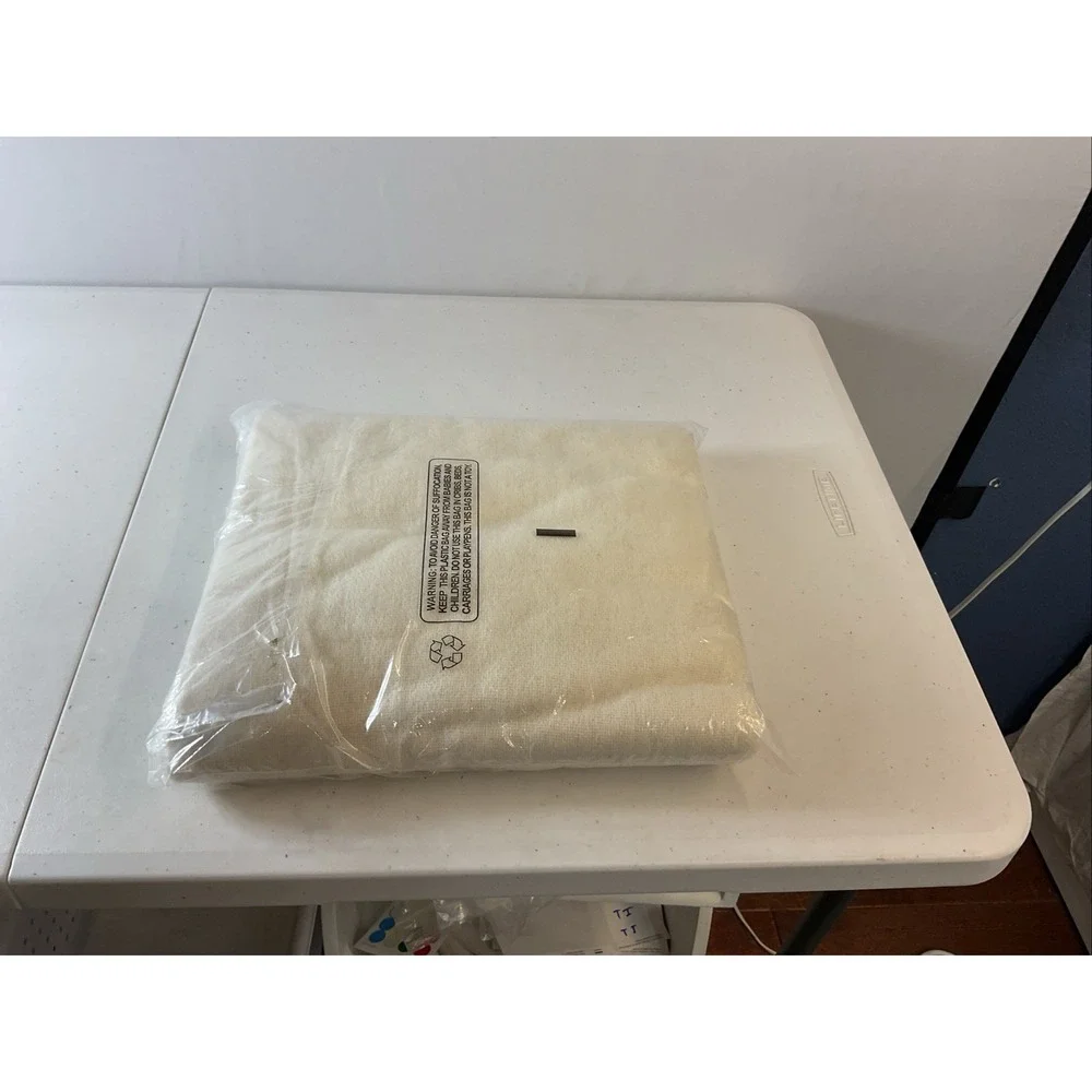 NEW Alicia Adams Alpaca Throw‎ Color Ivory 51